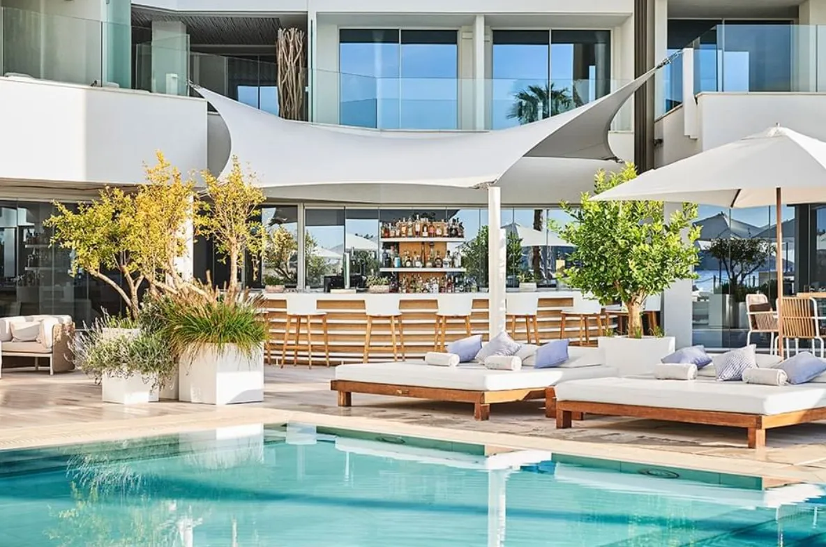 Nobu Hotel